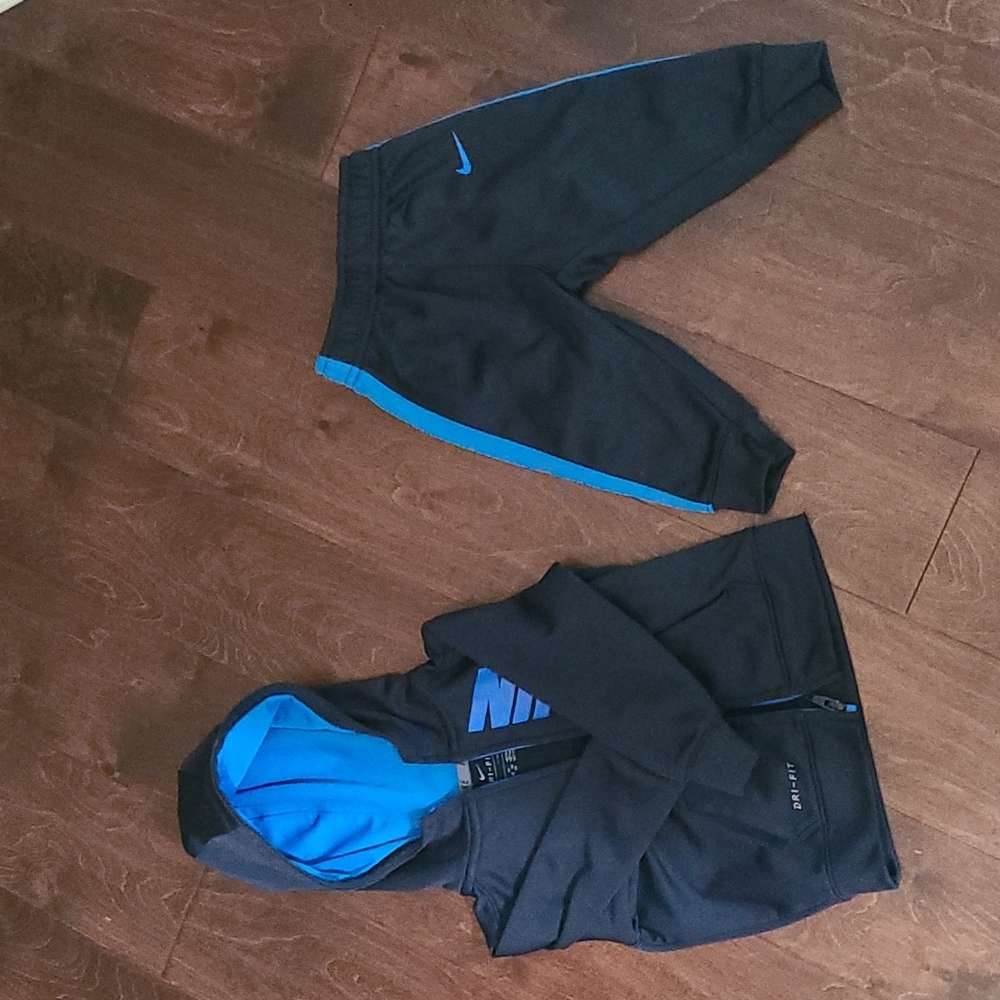 12 mo Nike track suit